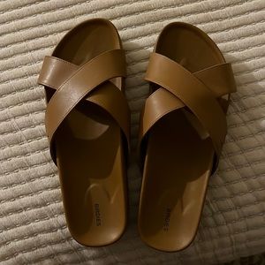 Birdies, vegan leather crossover sandals, size 9